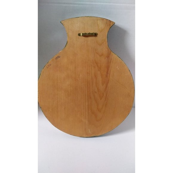 Vintage Hanging Painted Christmas Bread Cutting Board - Picture 8 of 9